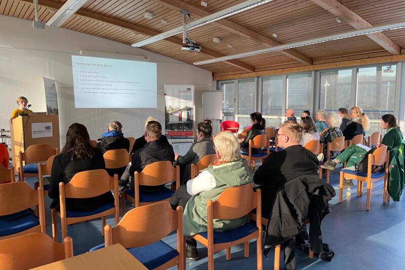 Teilnehmer bei Infoveranstaltung im Grenzlandmuseum Teistungen ©Jeannette Löser, Projektteam Deutscher Wandertag 2024